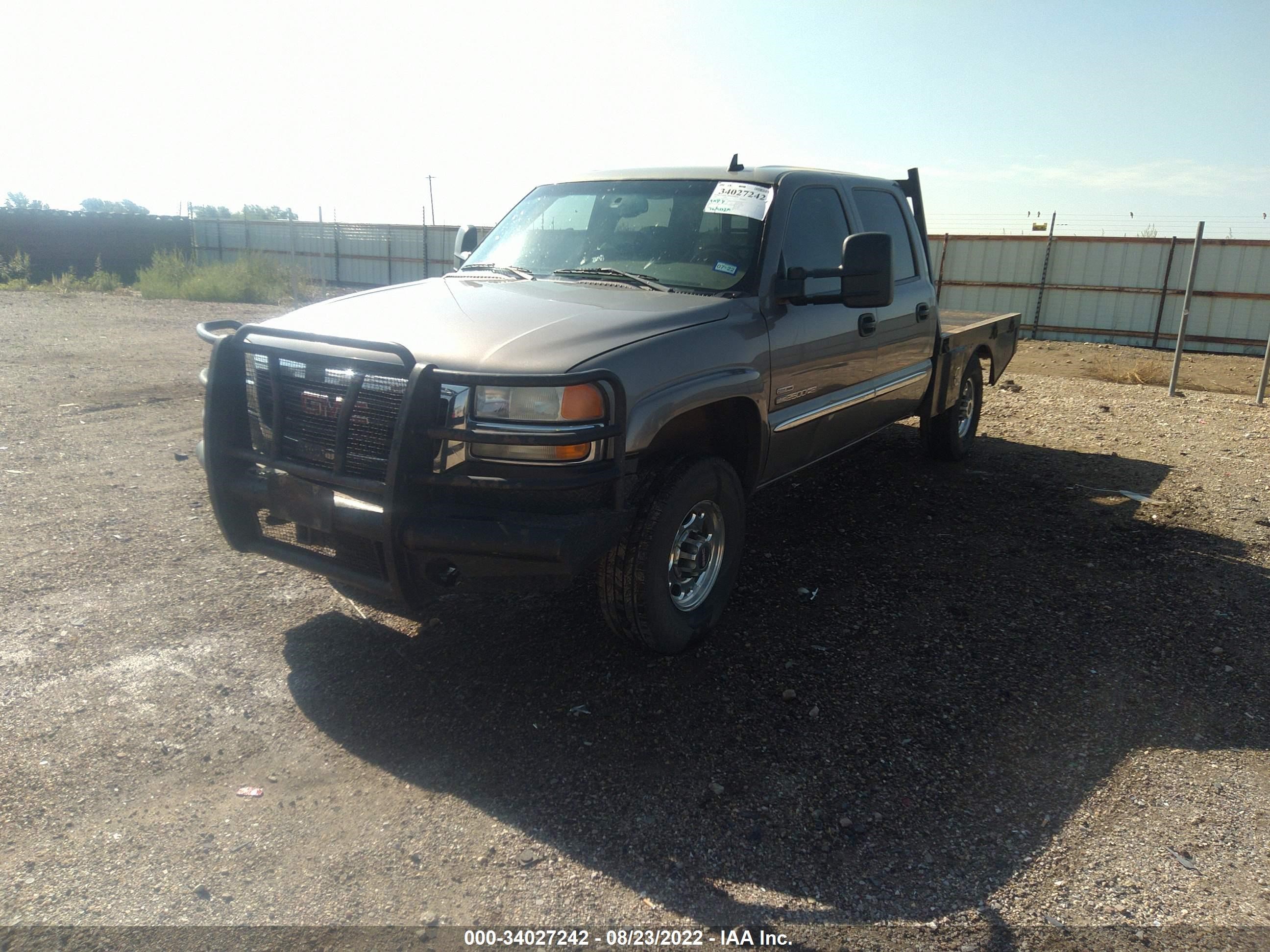 Photo 5 VIN: 1GTHK23D86F156347 - GMC SIERRA 