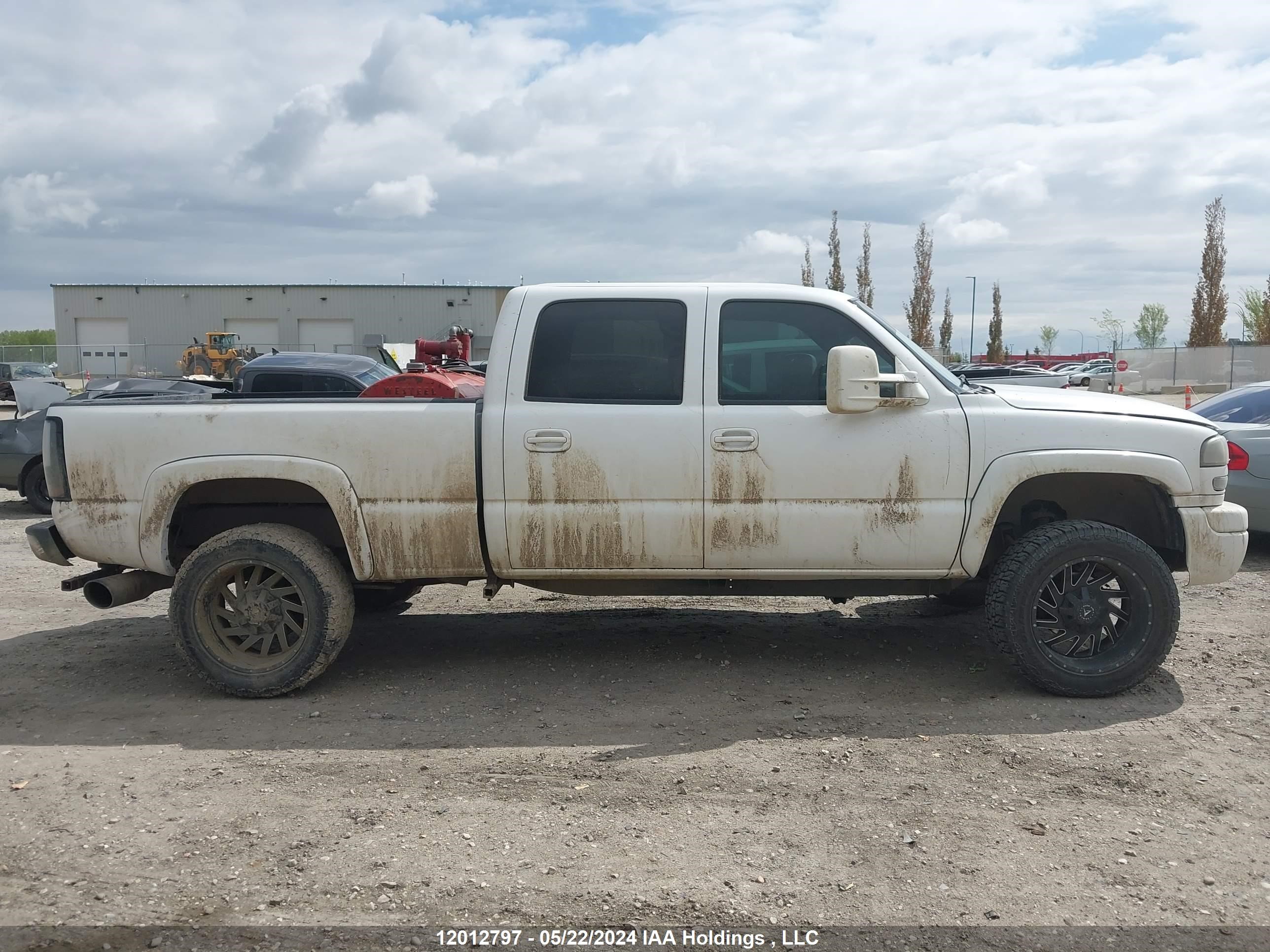 Photo 12 VIN: 1GTHK23D87F131515 - GMC SIERRA 