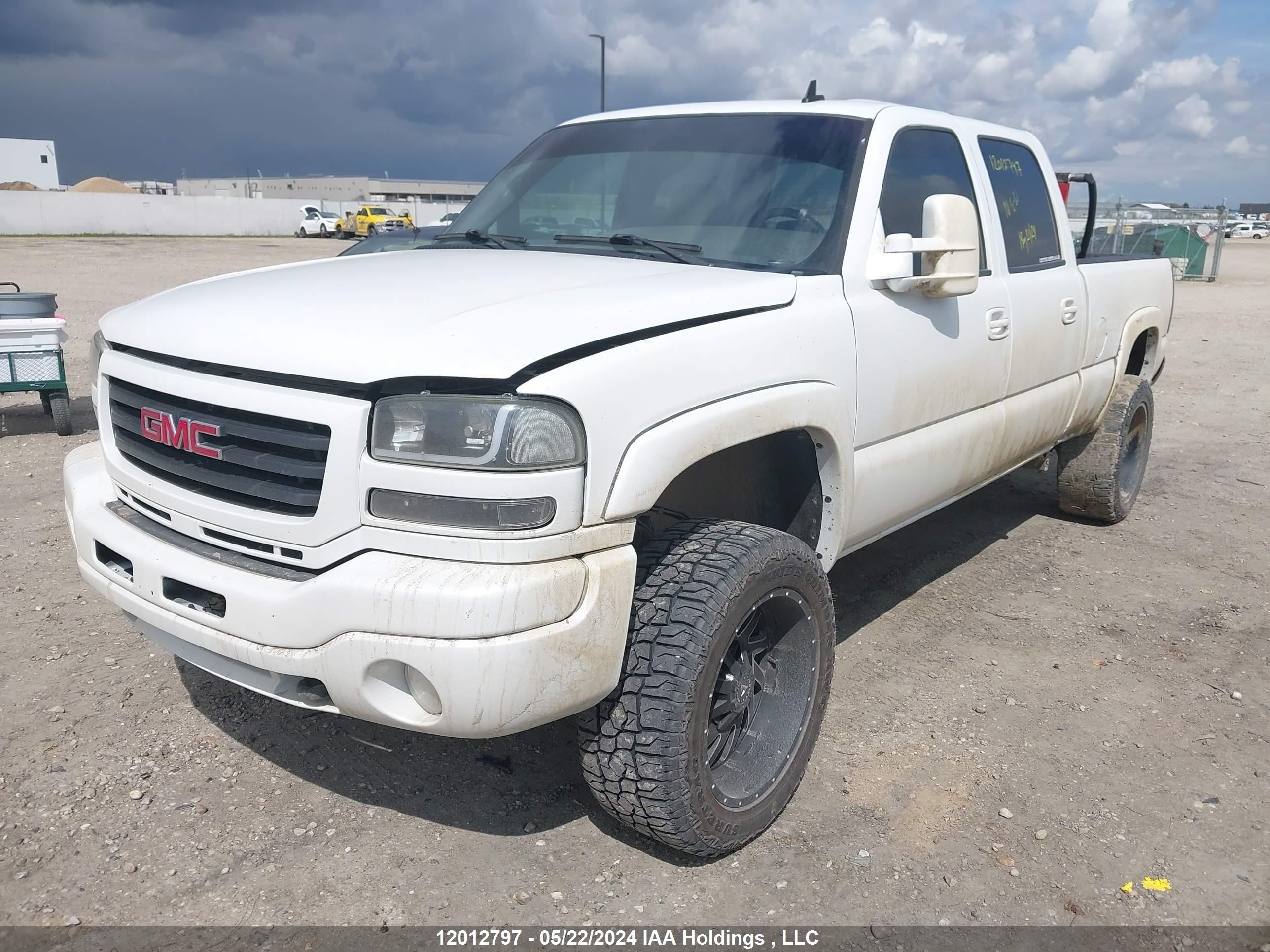 Photo 5 VIN: 1GTHK23D87F131515 - GMC SIERRA 