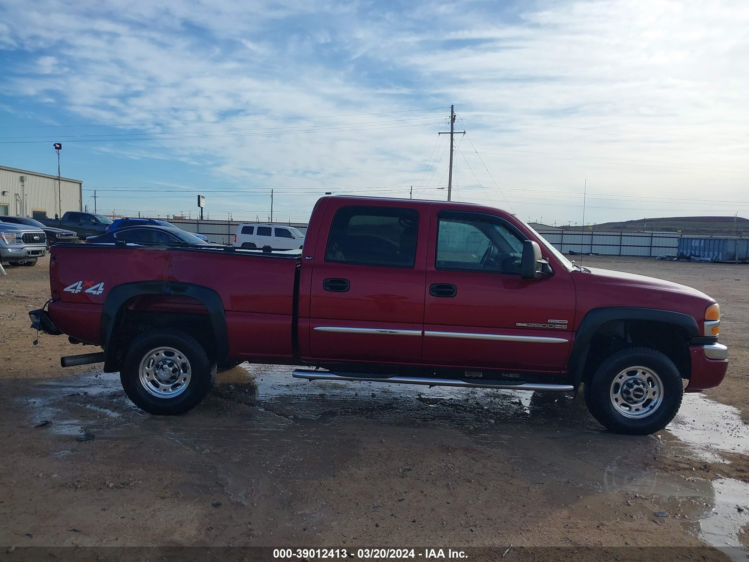 Photo 12 VIN: 1GTHK23D87F134530 - GMC SIERRA 