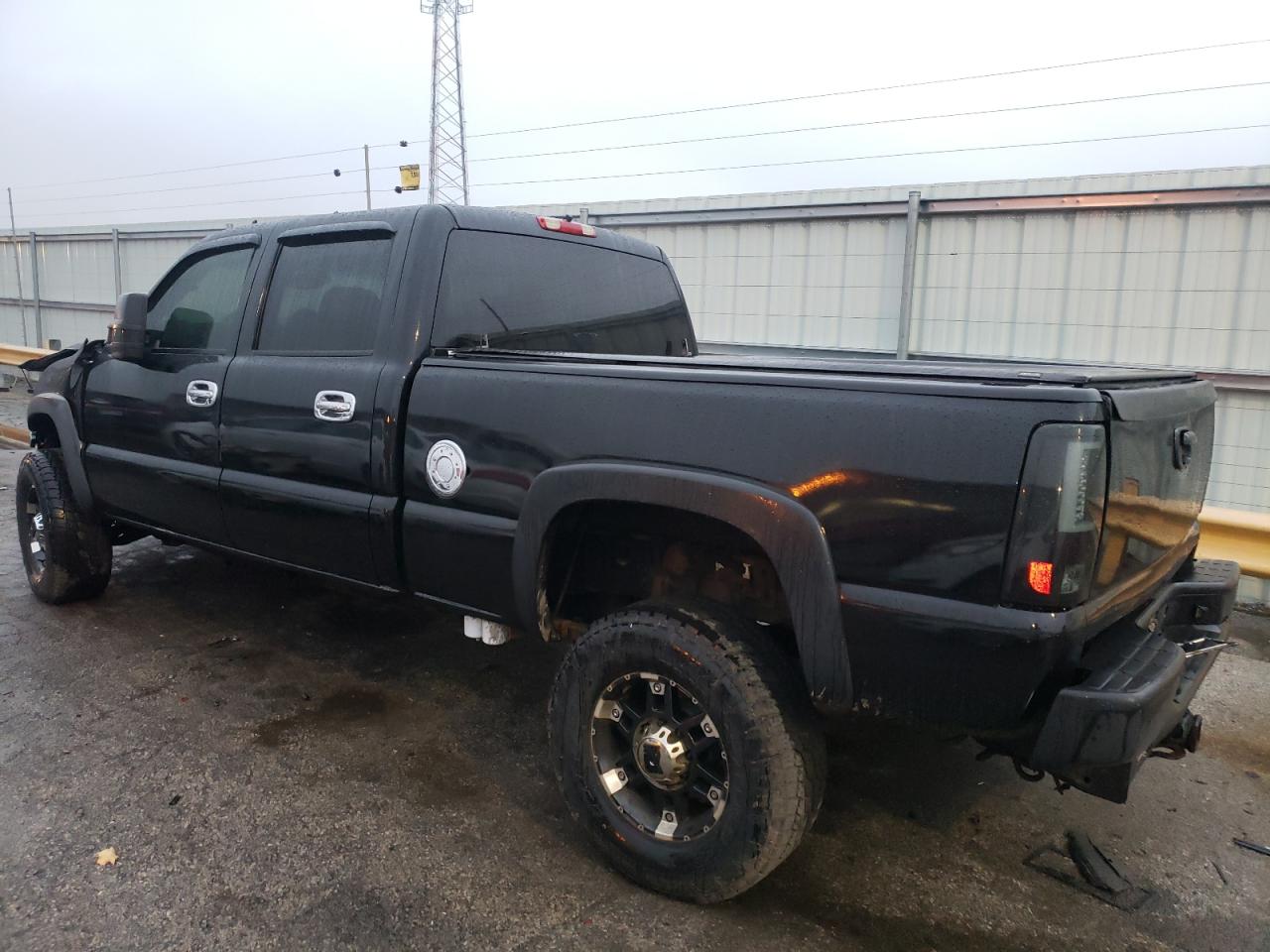 Photo 1 VIN: 1GTHK23D96F170693 - GMC SIERRA 