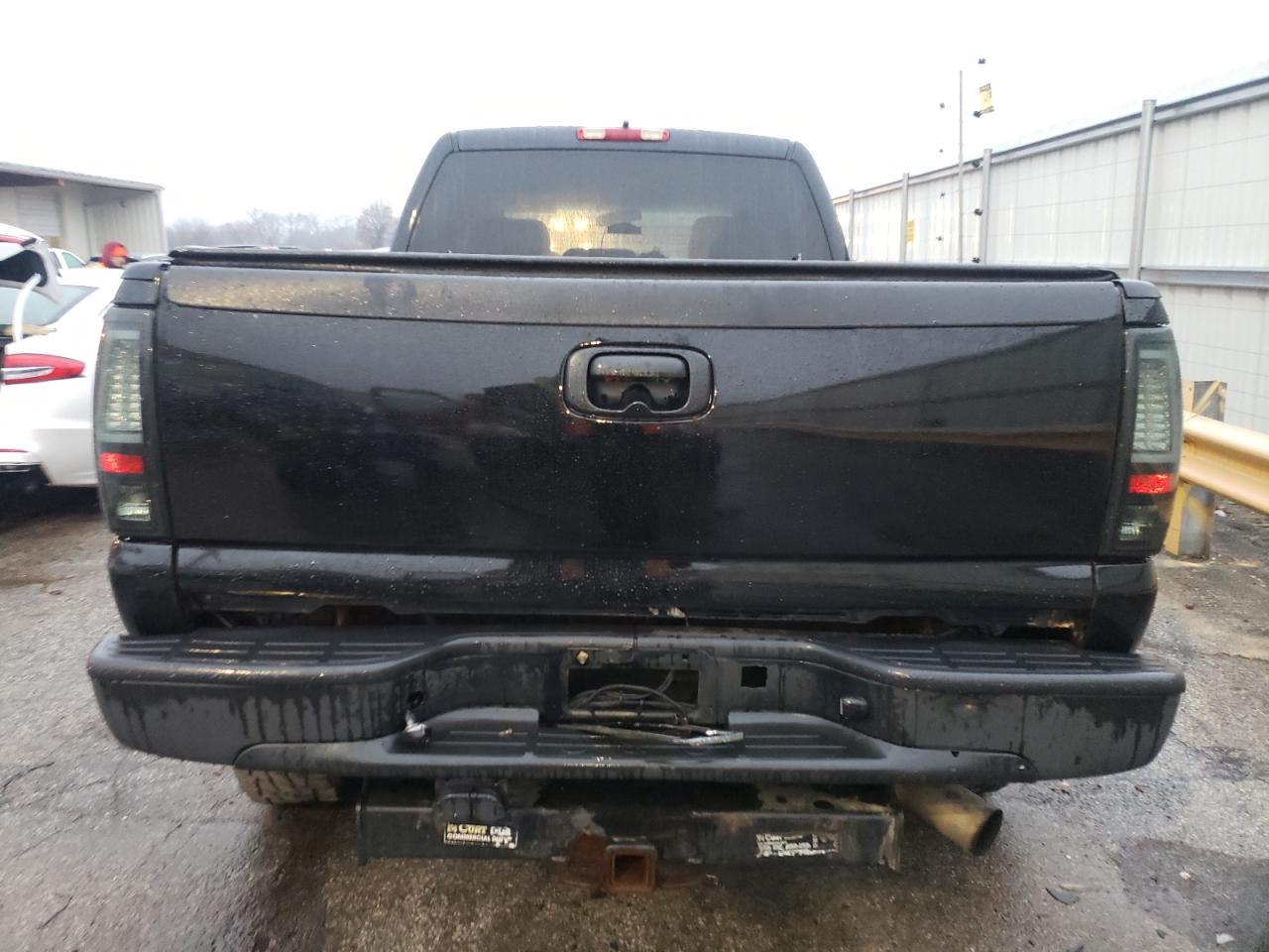 Photo 5 VIN: 1GTHK23D96F170693 - GMC SIERRA 