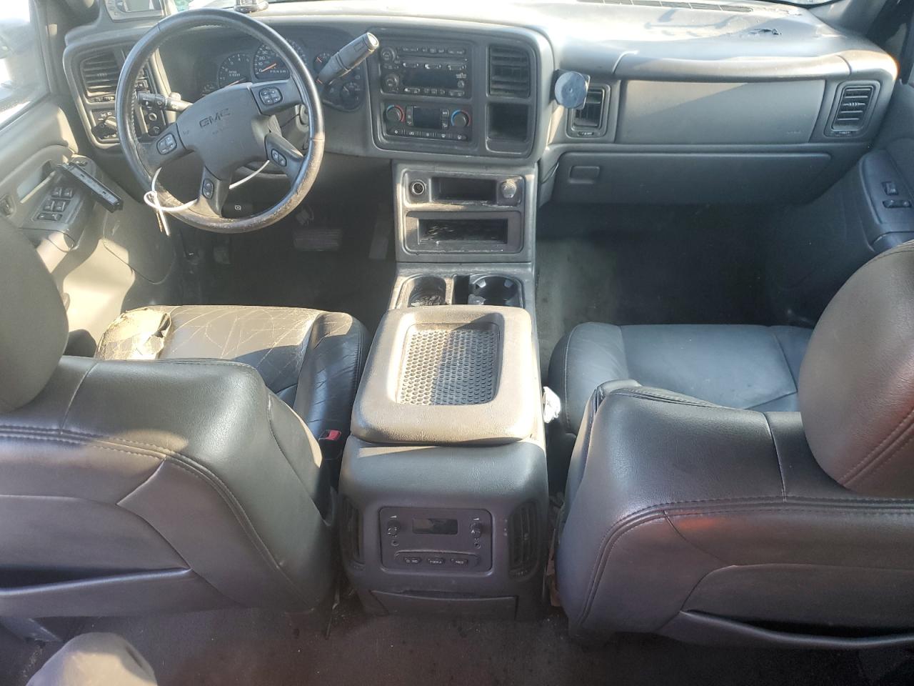 Photo 7 VIN: 1GTHK23D96F247966 - GMC SIERRA 