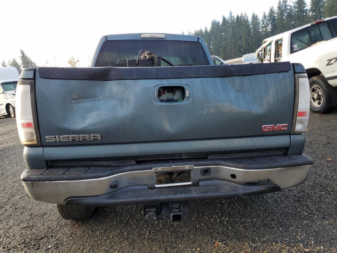 Photo 5 VIN: 1GTHK23DX6F201661 - GMC SIERRA 