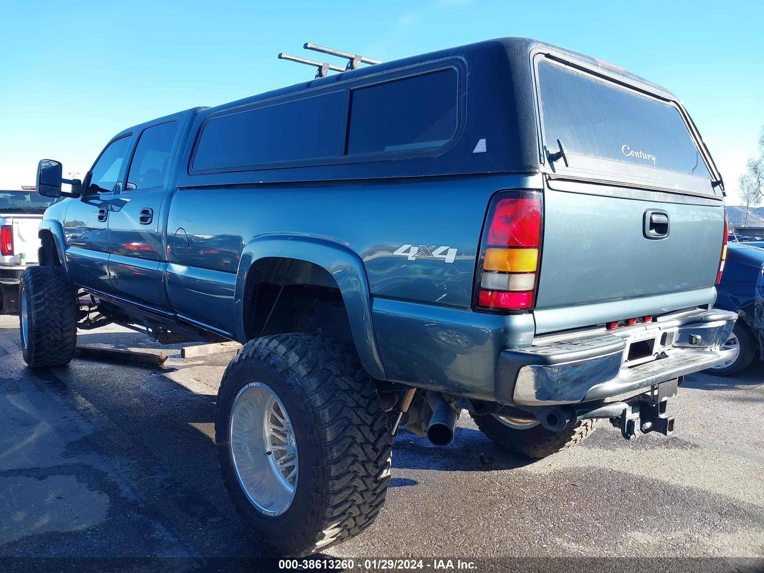 Photo 2 VIN: 1GTHK23DX6F226012 - GMC SIERRA 