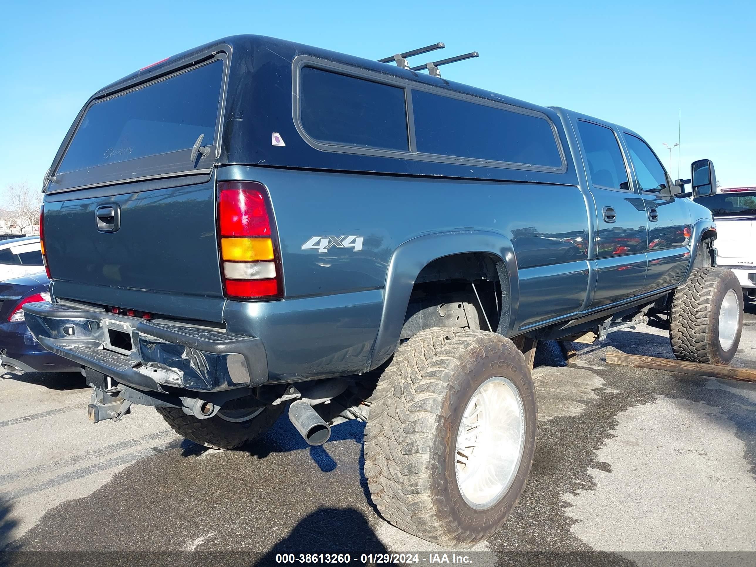 Photo 3 VIN: 1GTHK23DX6F226012 - GMC SIERRA 