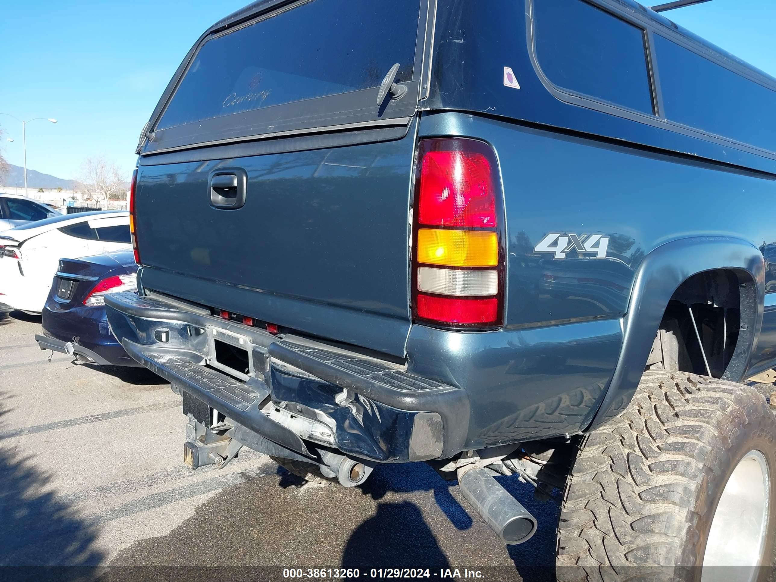 Photo 5 VIN: 1GTHK23DX6F226012 - GMC SIERRA 