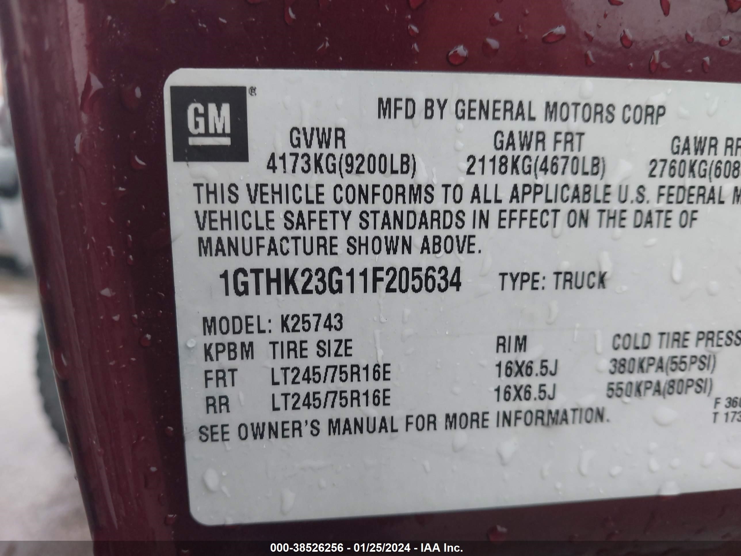 Photo 8 VIN: 1GTHK23G11F205634 - GMC SIERRA 