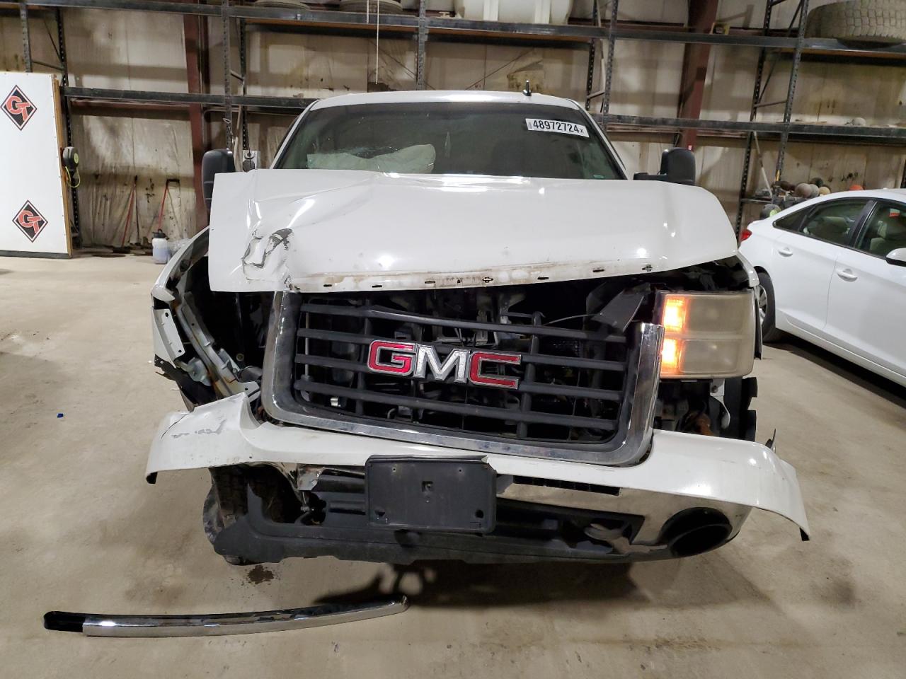 Photo 4 VIN: 1GTHK23K47F547592 - GMC SIERRA 