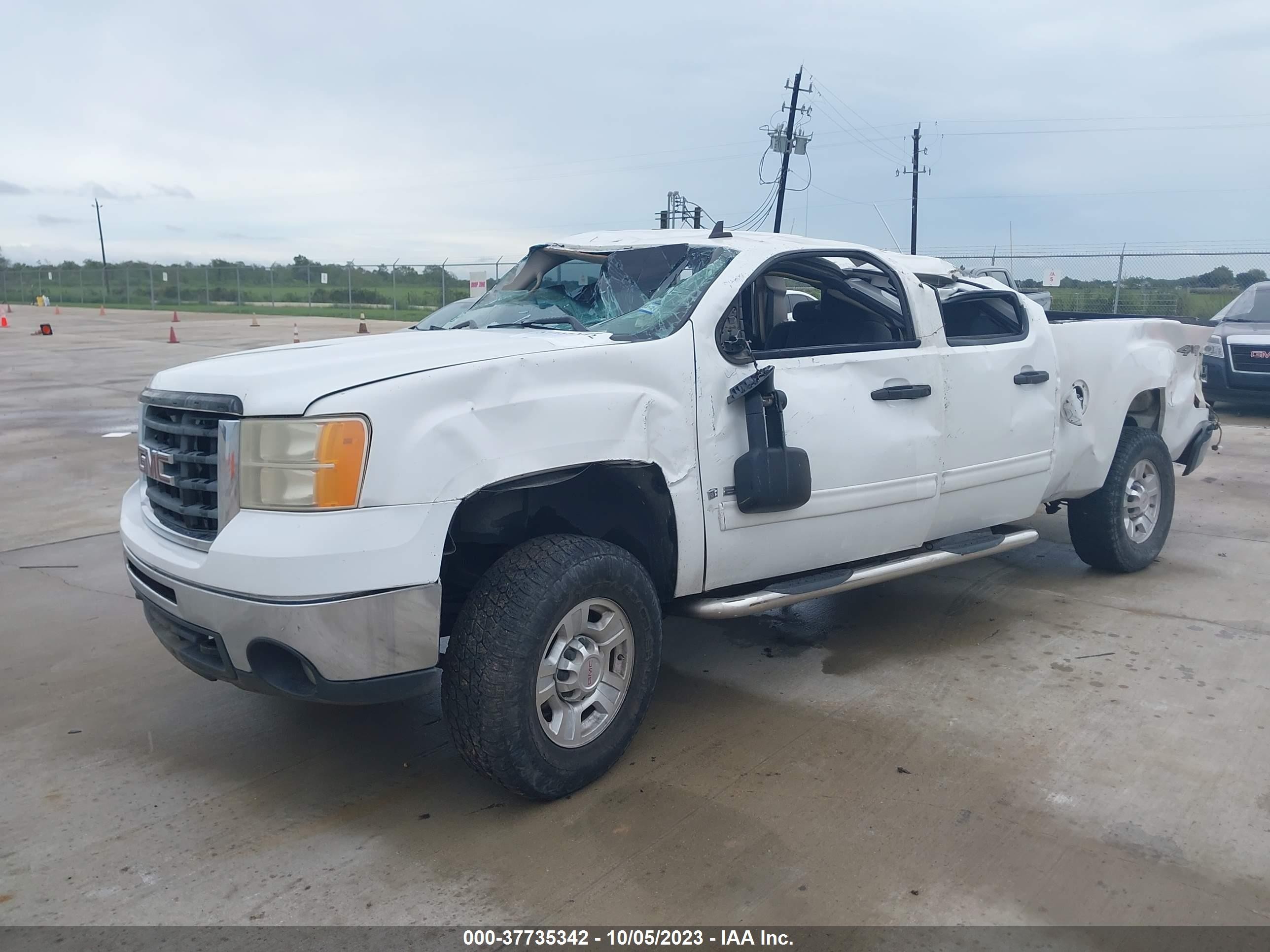 Photo 1 VIN: 1GTHK23K87F562077 - GMC SIERRA 