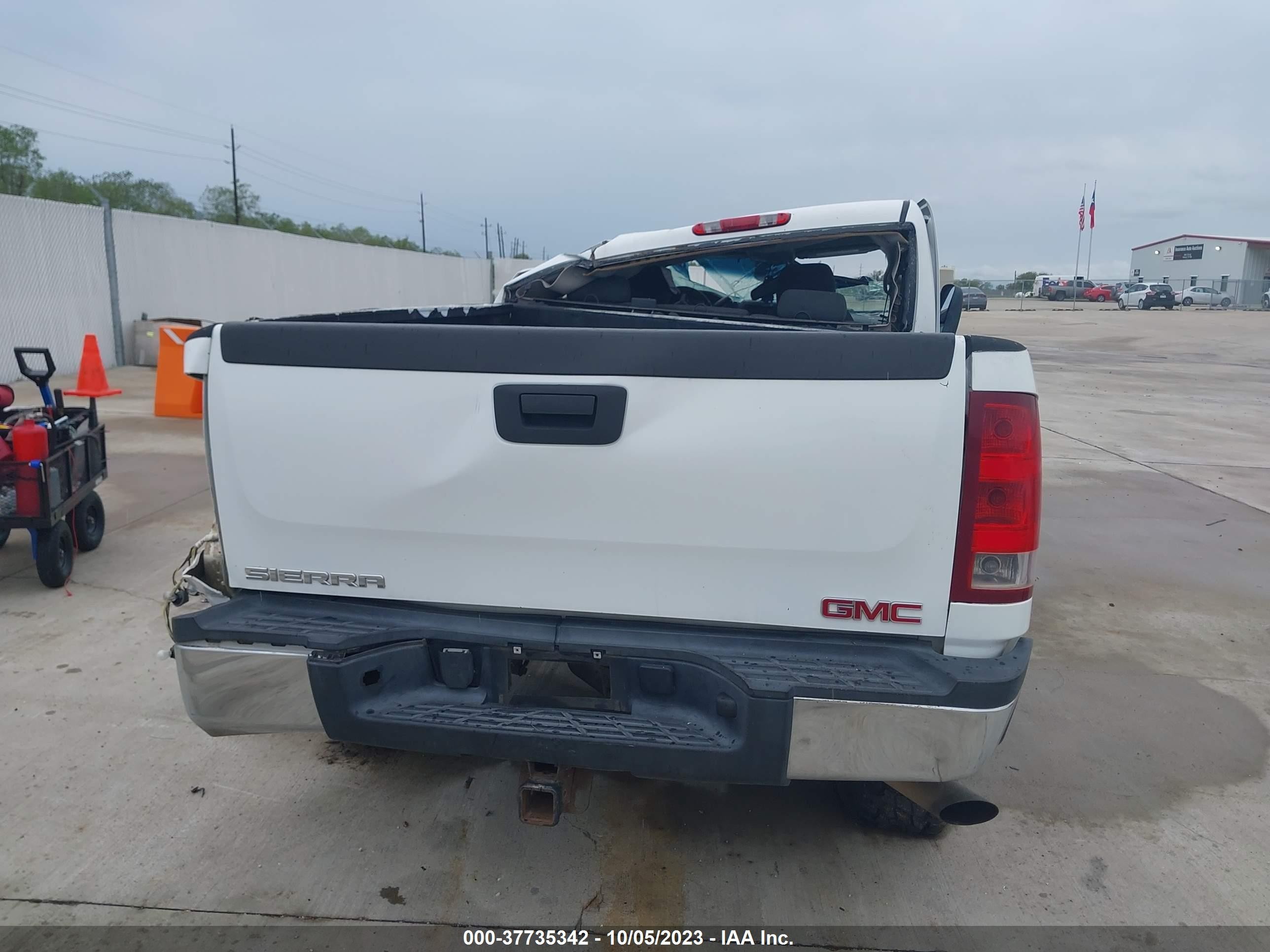 Photo 15 VIN: 1GTHK23K87F562077 - GMC SIERRA 