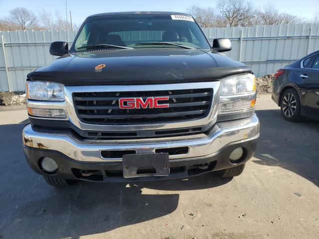 Photo 4 VIN: 1GTHK23U05F965579 - GMC SIERRA 