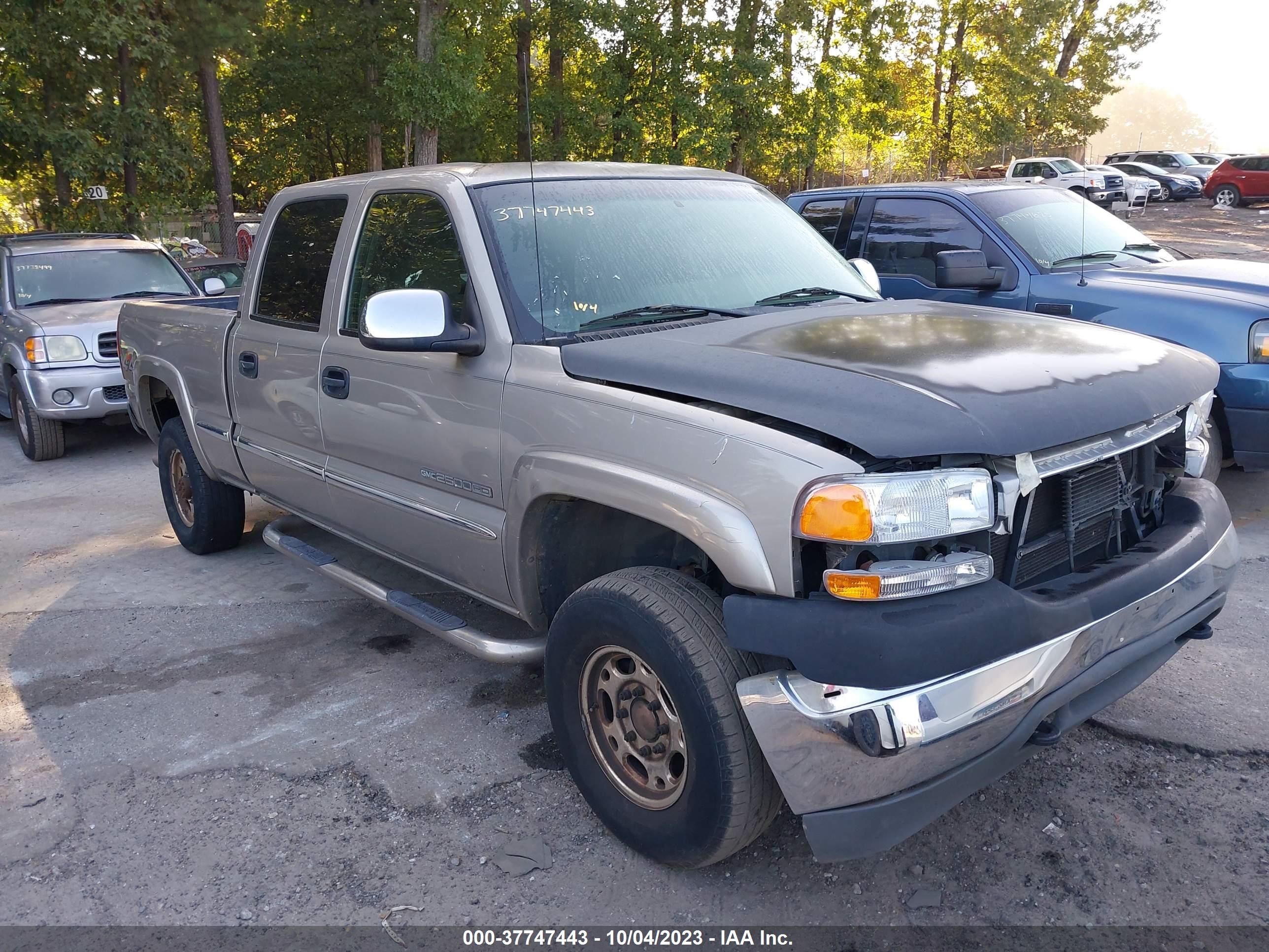 Photo 0 VIN: 1GTHK23U42F144089 - GMC SIERRA 