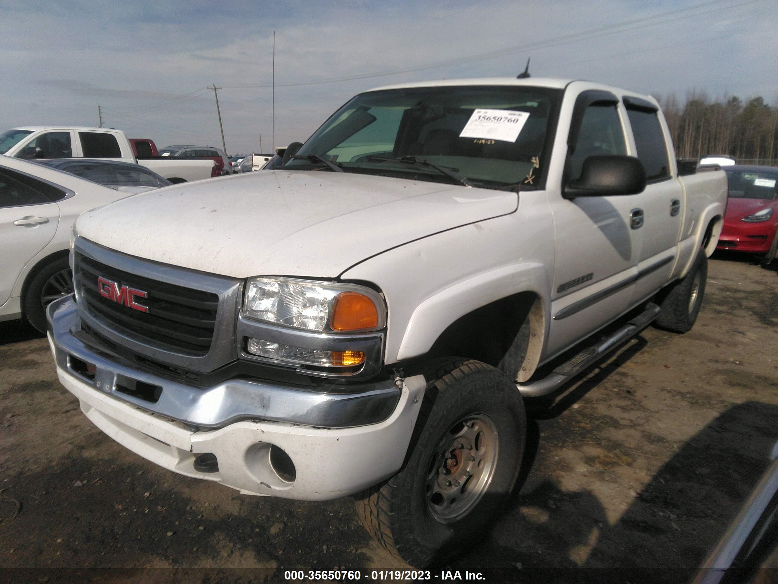 Photo 1 VIN: 1GTHK23U44F199368 - GMC SIERRA 