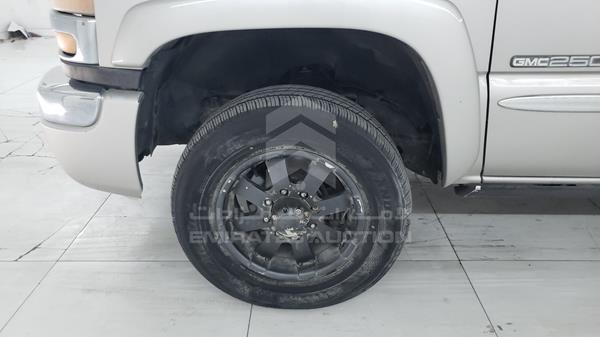 Photo 30 VIN: 1GTHK23U56F160484 - GMC SIERRA 