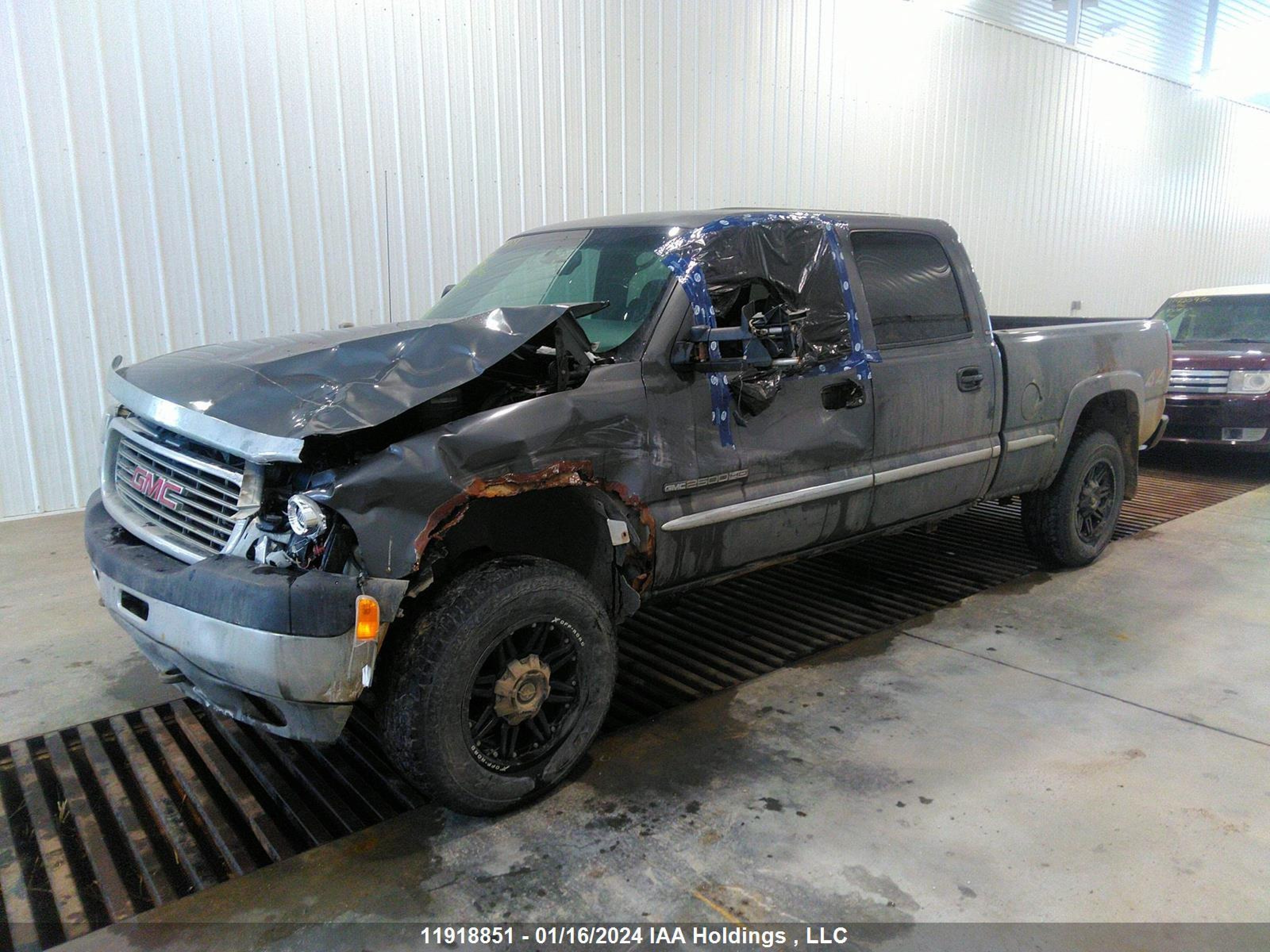 Photo 1 VIN: 1GTHK23U62F167650 - GMC SIERRA 