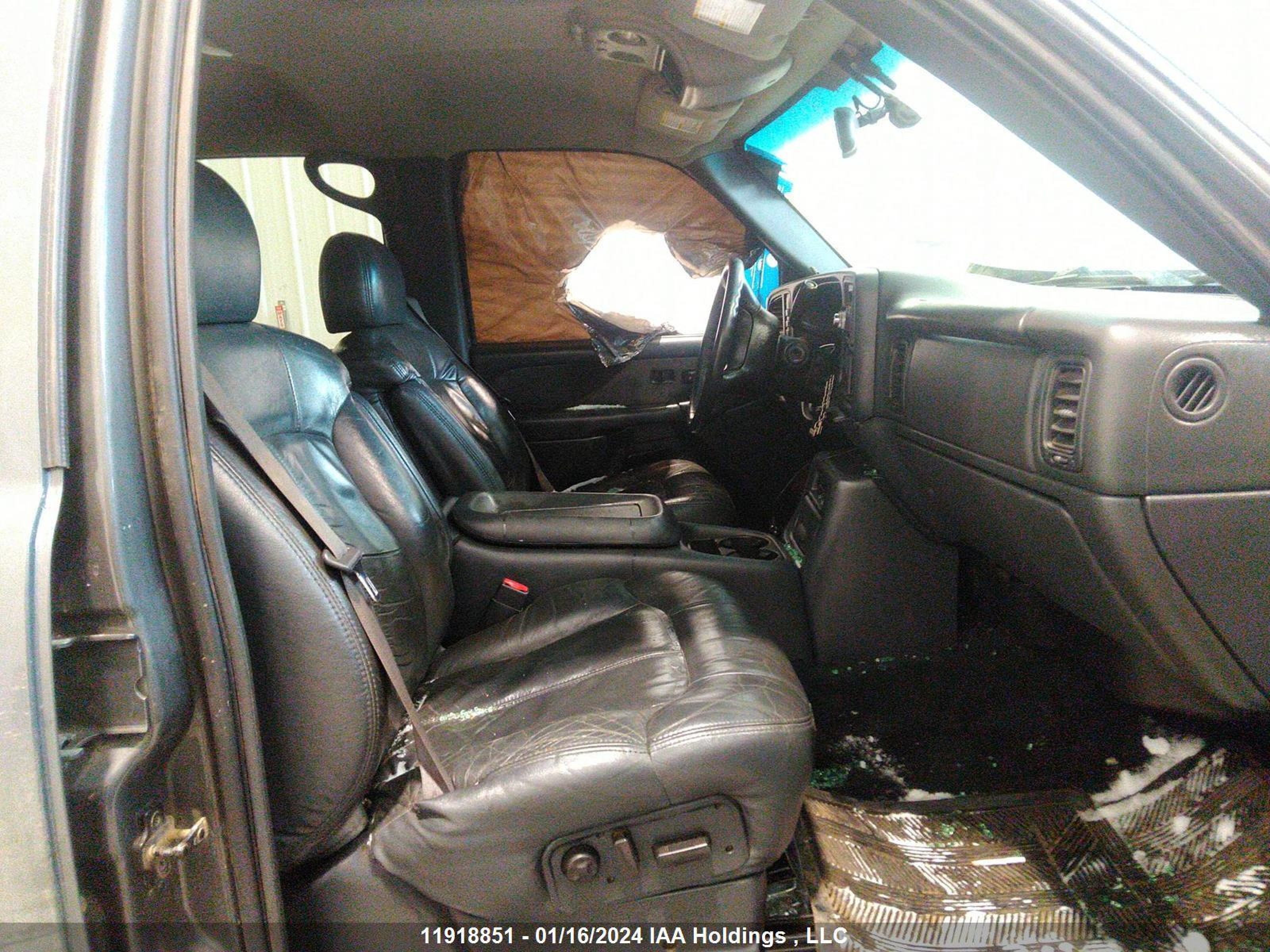 Photo 4 VIN: 1GTHK23U62F167650 - GMC SIERRA 