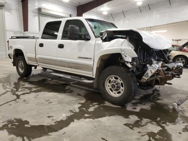 Photo 3 VIN: 1GTHK23U93F225168 - GMC SIERRA 