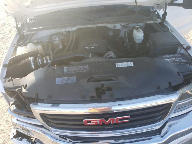 Photo 10 VIN: 1GTHK24U03E100452 - GMC SIERRA K25 