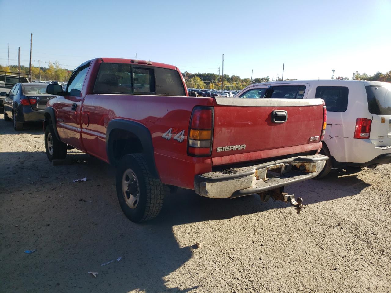 Photo 2 VIN: 1GTHK24U05E169161 - GMC SIERRA 