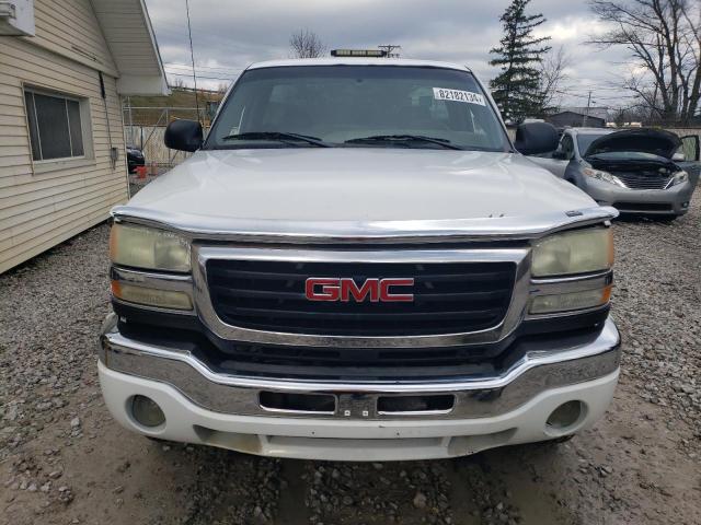 Photo 4 VIN: 1GTHK24U33E254329 - GMC SIERRA K25 