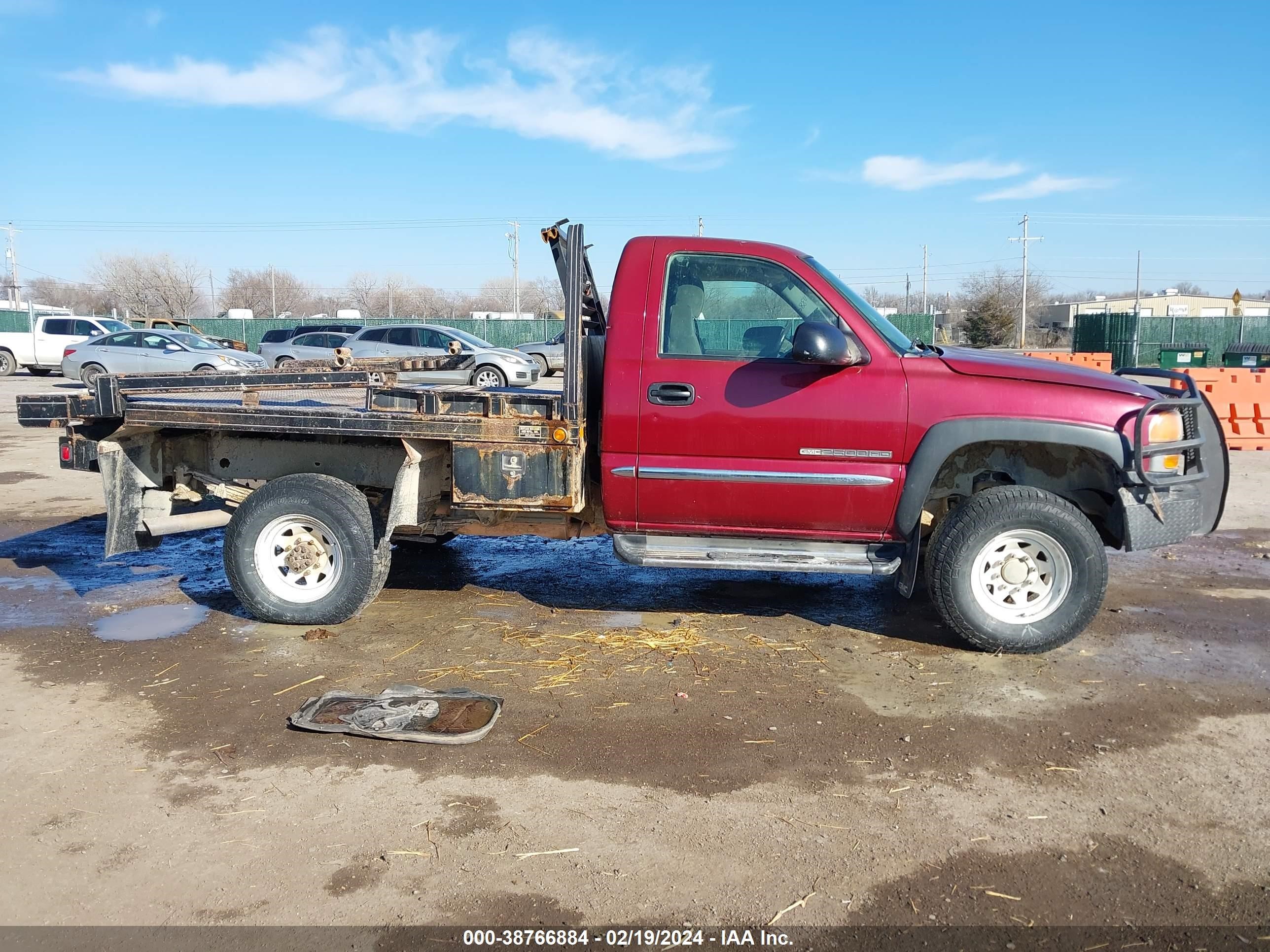 Photo 12 VIN: 1GTHK24U65E287781 - GMC SIERRA 