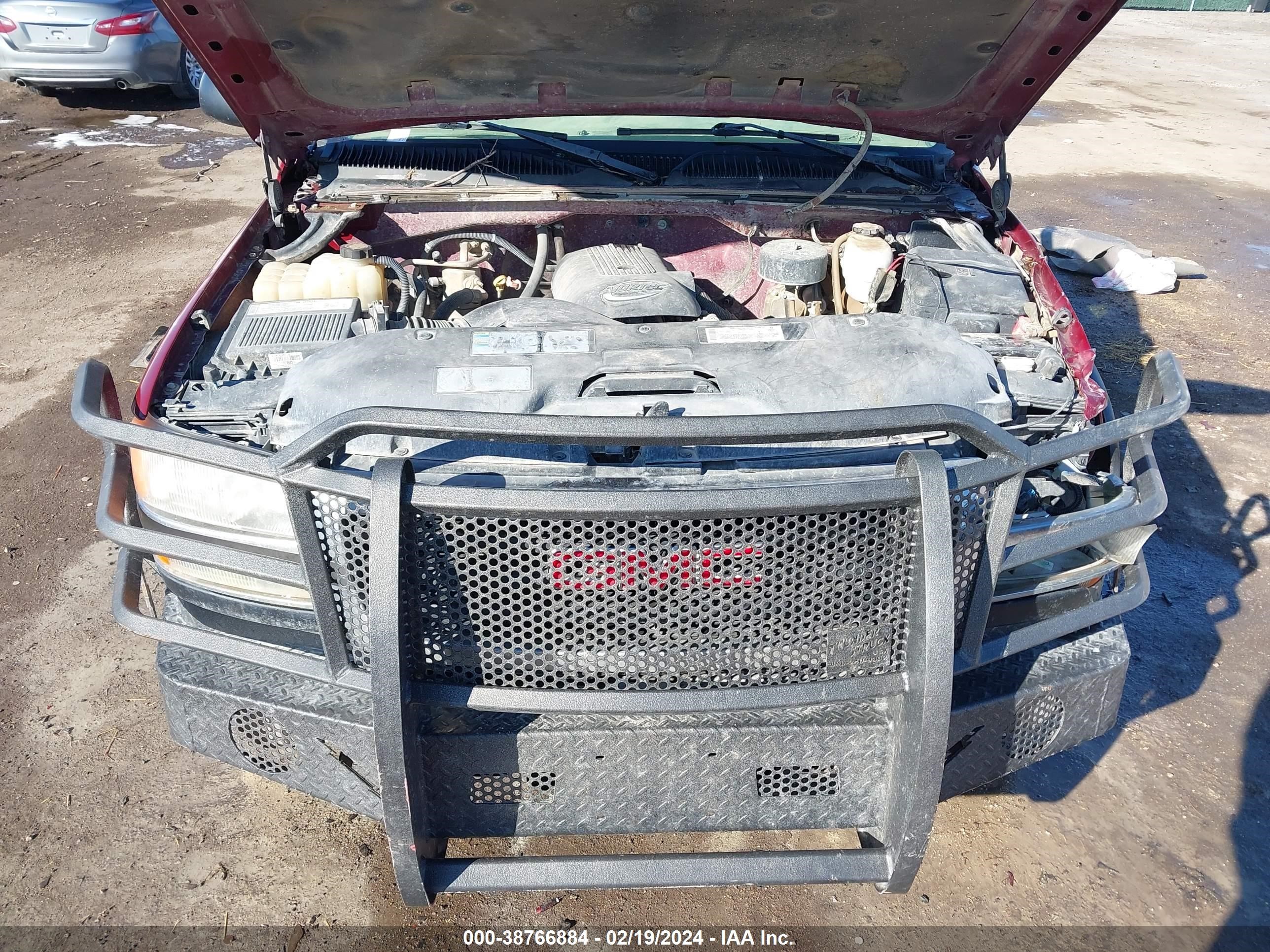 Photo 9 VIN: 1GTHK24U65E287781 - GMC SIERRA 