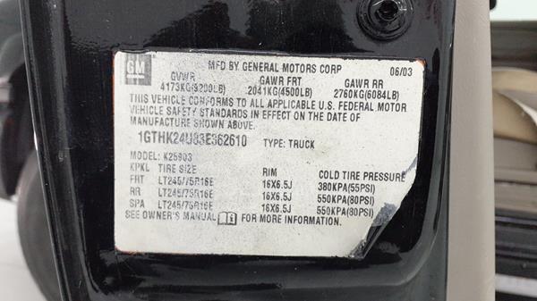 Photo 2 VIN: 1GTHK24U83E362610 - GMC SIERRA 