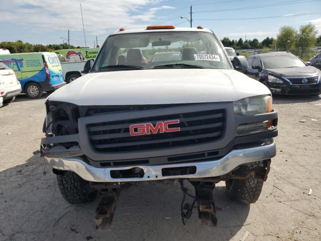 Photo 4 VIN: 1GTHK24U85E129927 - GMC SIERRA K25 