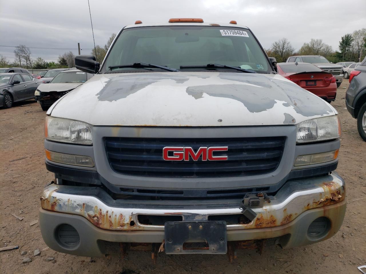 Photo 4 VIN: 1GTHK24U97E147680 - GMC SIERRA 