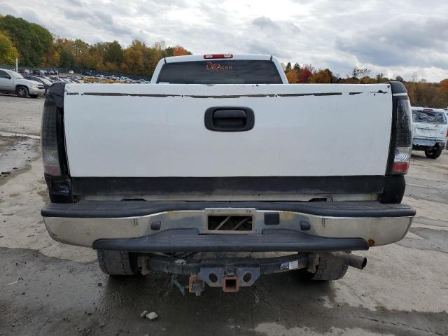 Photo 5 VIN: 1GTHK24UX6E127176 - GMC SIERRA 