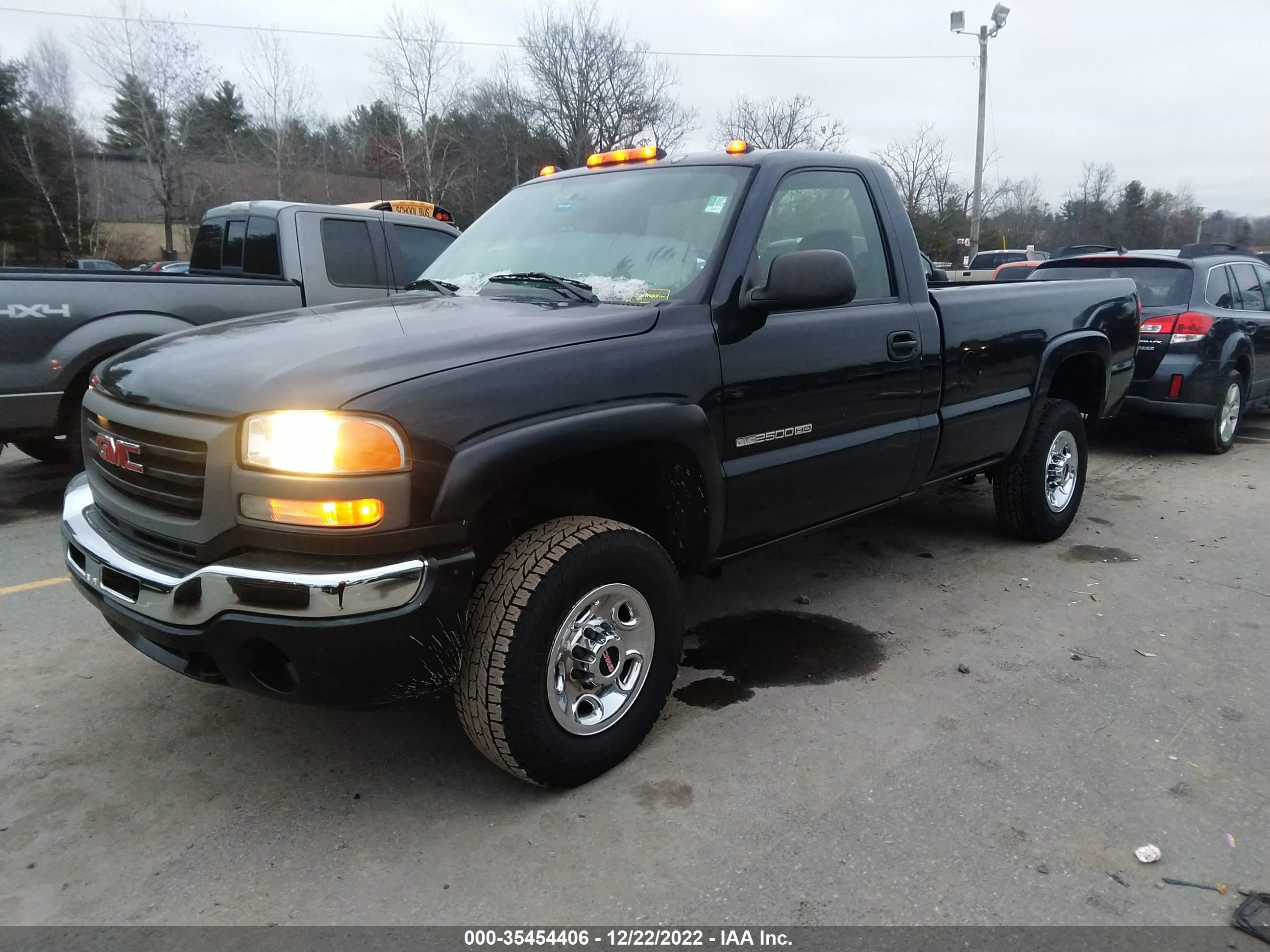 Photo 1 VIN: 1GTHK24UX6E129896 - GMC SIERRA 