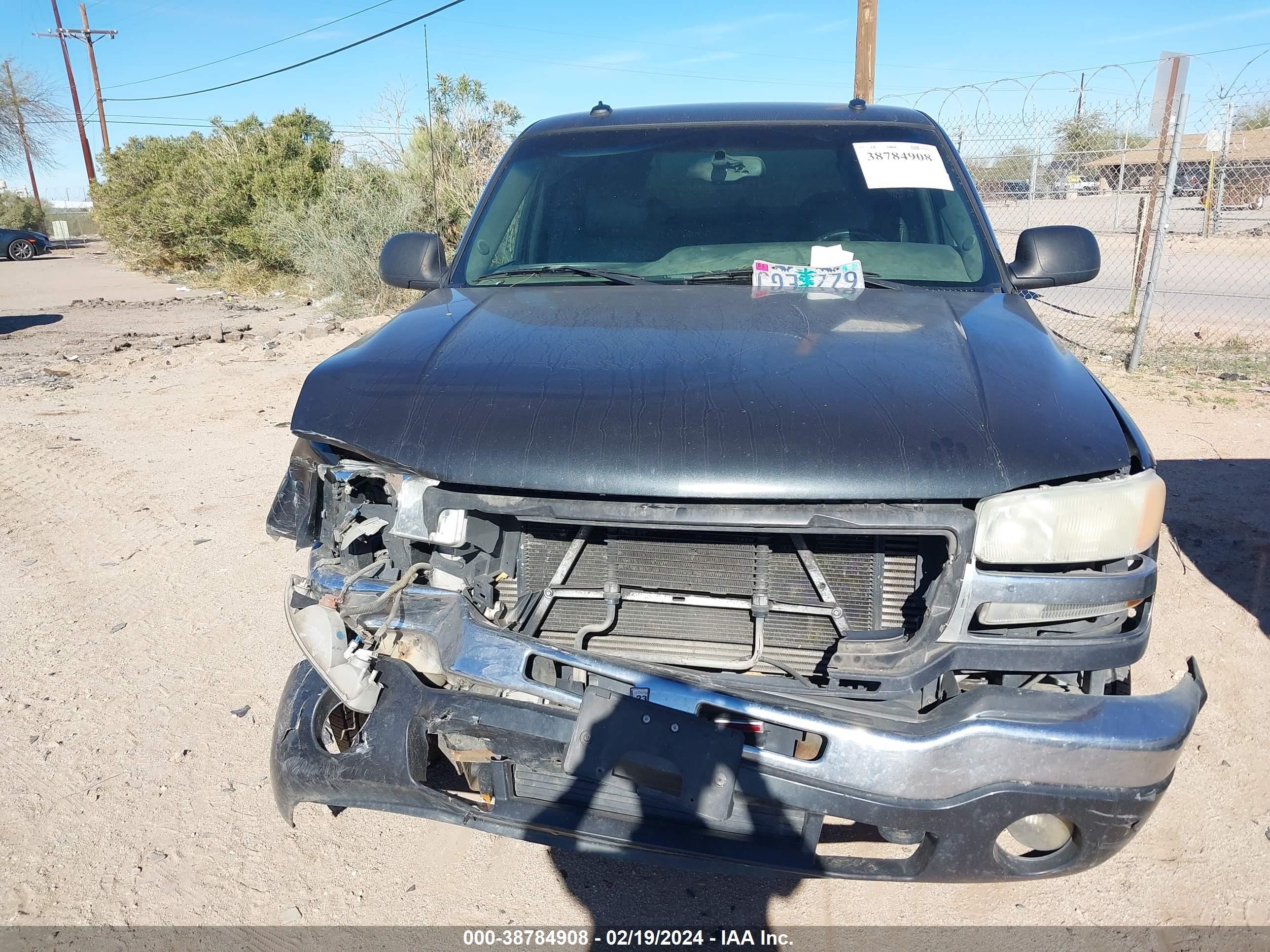 Photo 11 VIN: 1GTHK29103E337389 - GMC SIERRA 