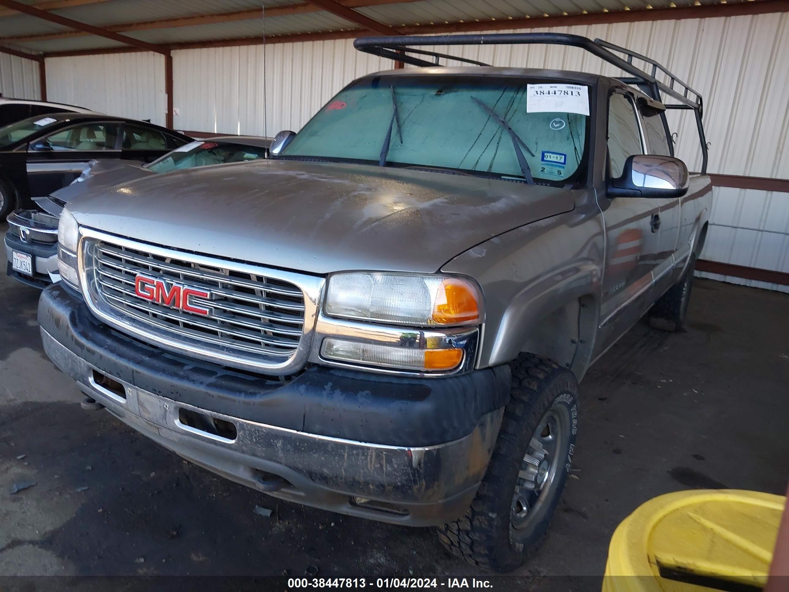 Photo 1 VIN: 1GTHK29111E327743 - GMC SIERRA 