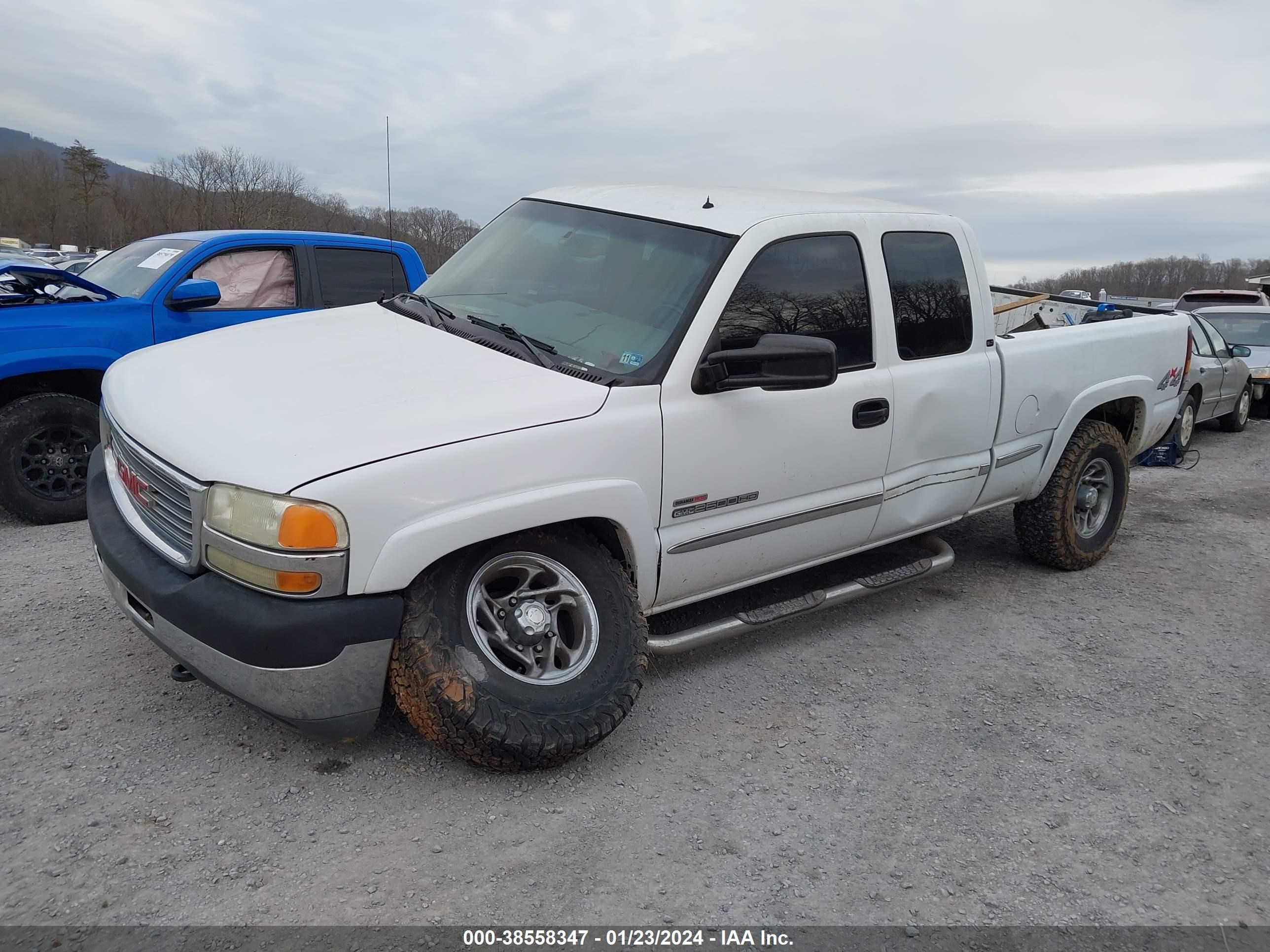 Photo 1 VIN: 1GTHK29111E346020 - GMC SIERRA 