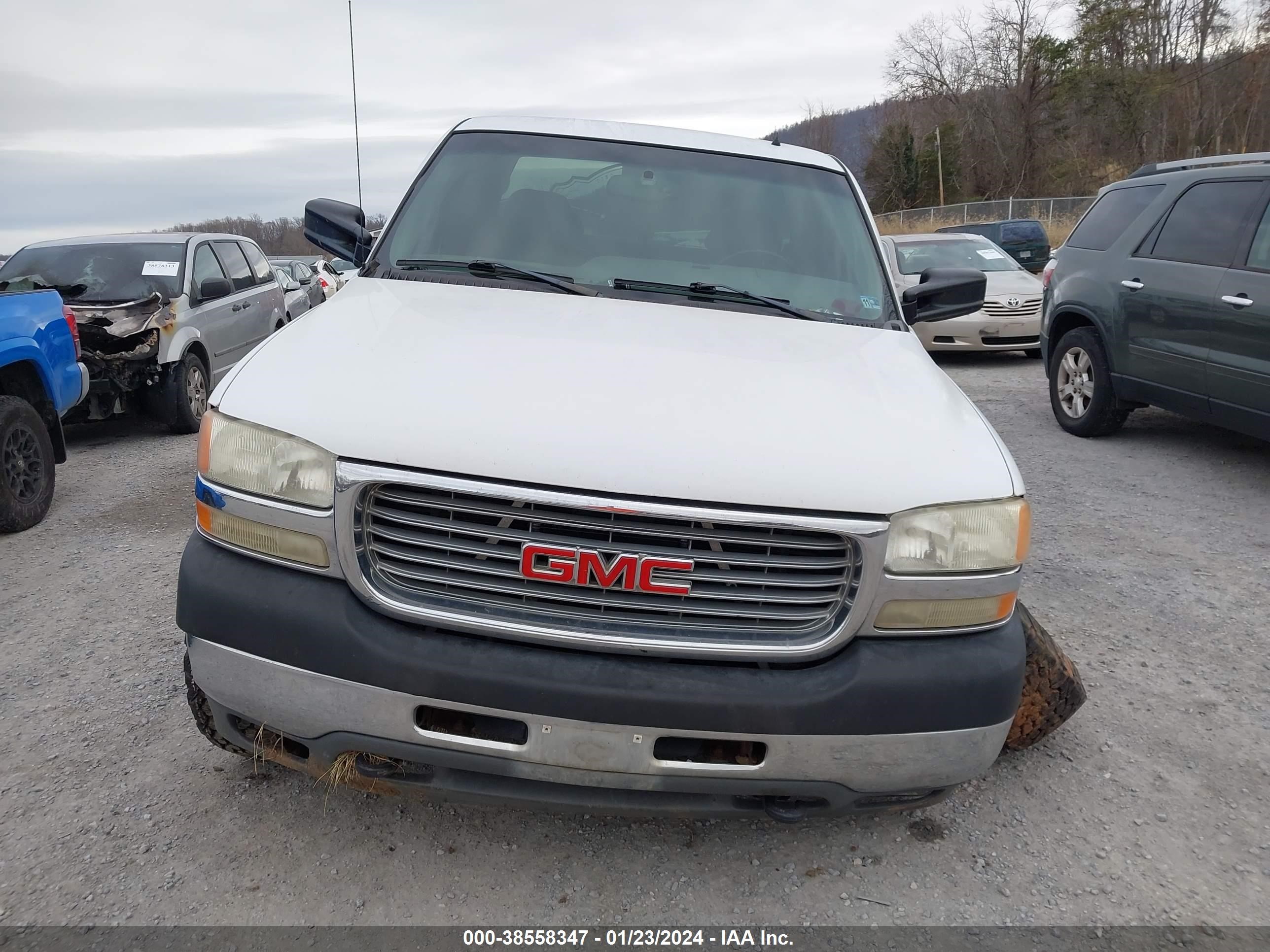 Photo 12 VIN: 1GTHK29111E346020 - GMC SIERRA 