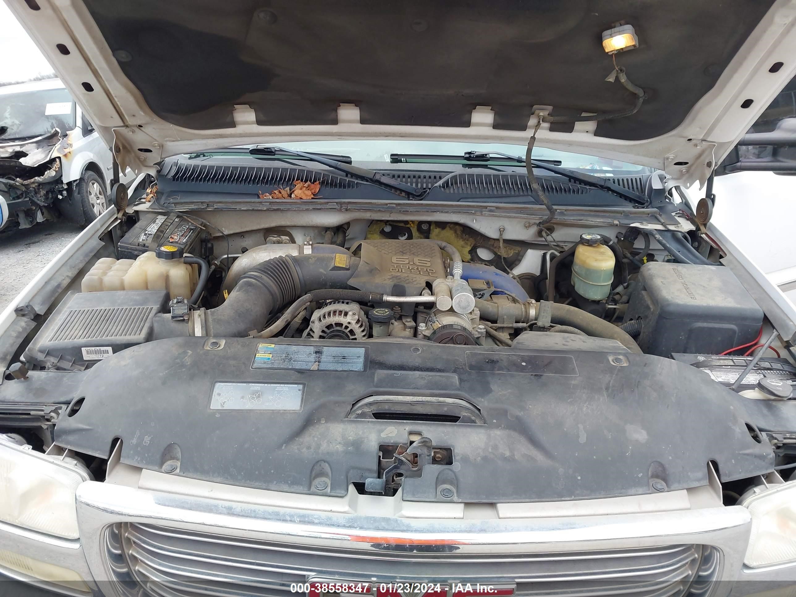 Photo 9 VIN: 1GTHK29111E346020 - GMC SIERRA 