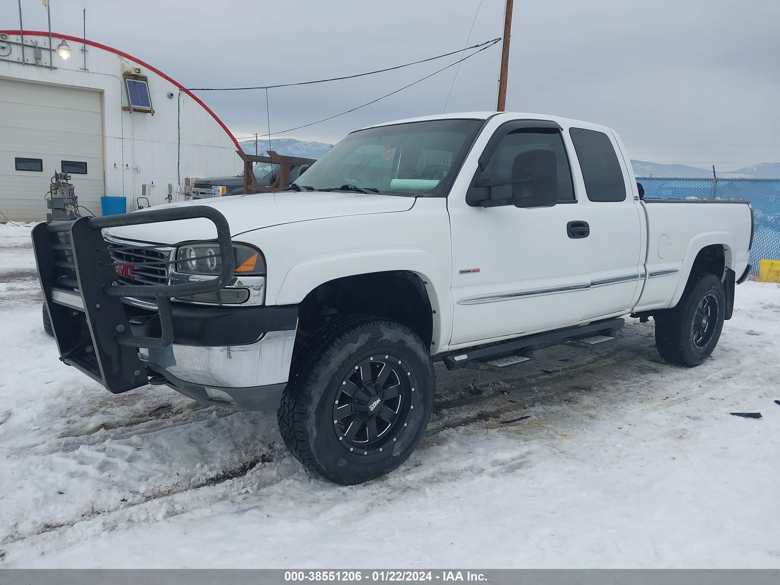 Photo 1 VIN: 1GTHK29192E104464 - GMC SIERRA 