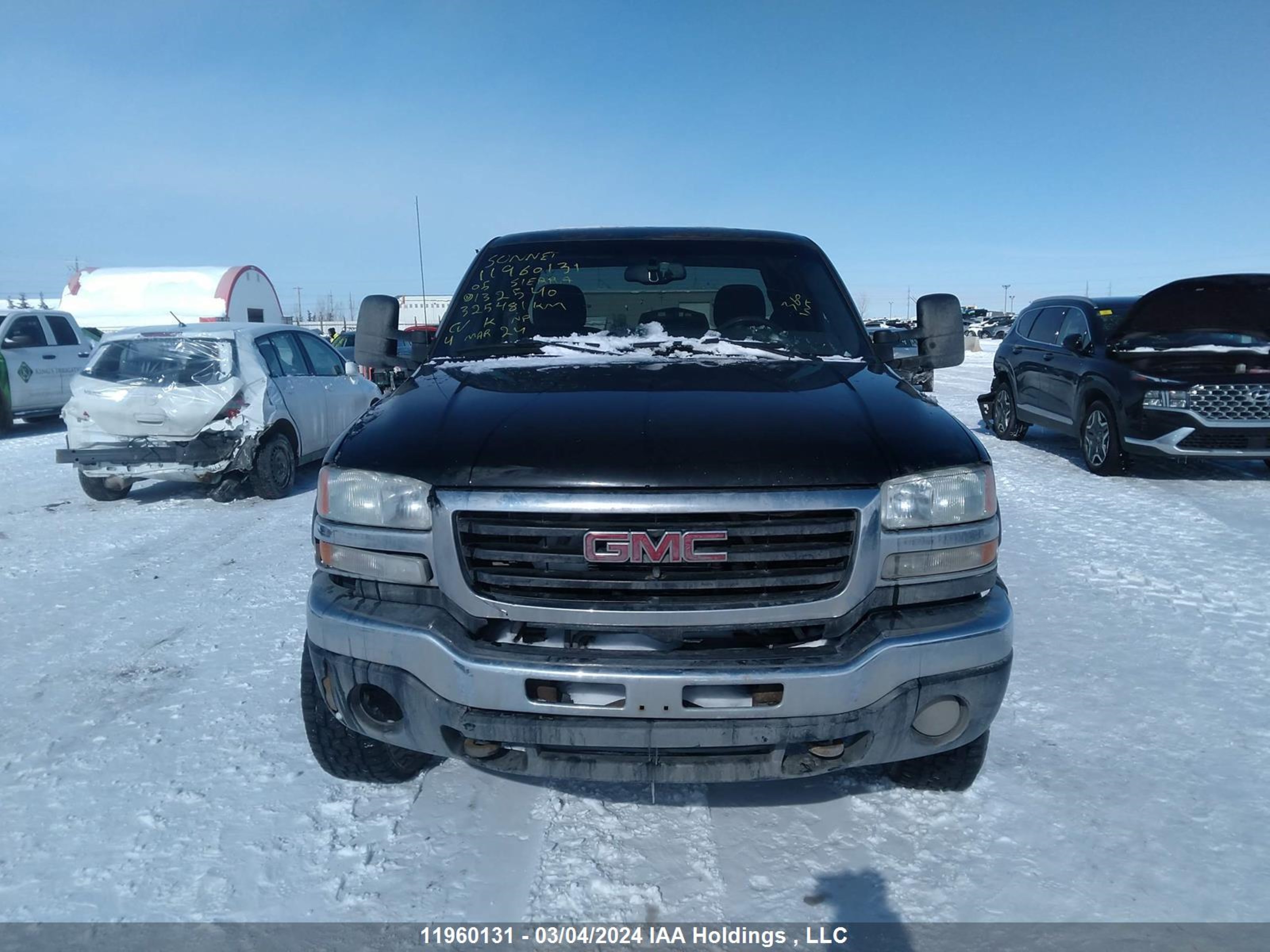 Photo 12 VIN: 1GTHK29205E132540 - GMC SIERRA 