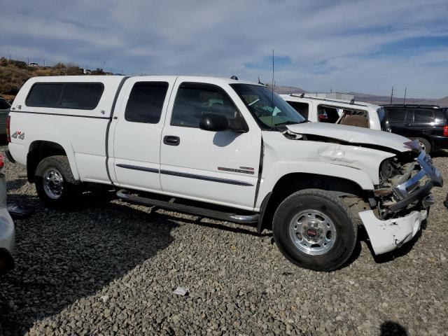 Photo 3 VIN: 1GTHK29234E352656 - GMC SIERRA 