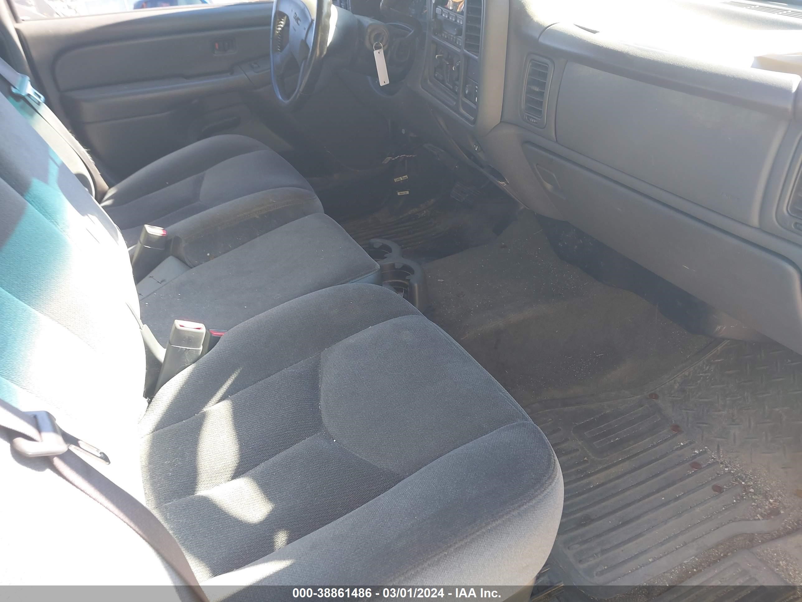 Photo 4 VIN: 1GTHK29456E226593 - GMC SIERRA 