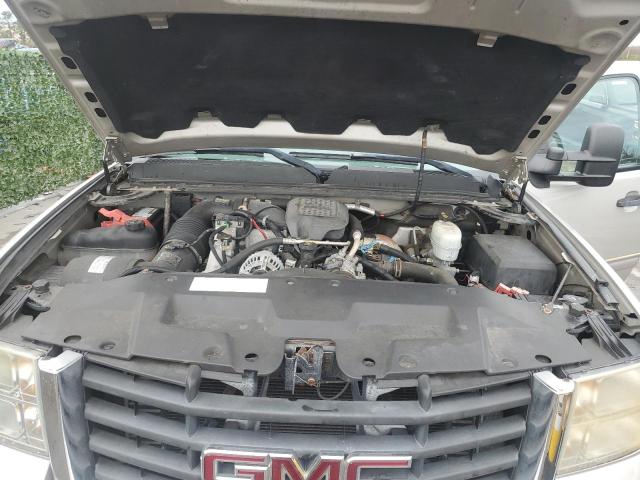 Photo 10 VIN: 1GTHK29618E124891 - GMC SIERRA 