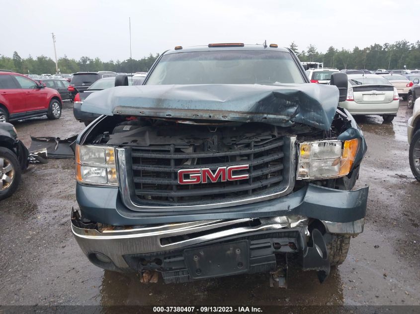 Photo 11 VIN: 1GTHK29638E175616 - GMC SIERRA 