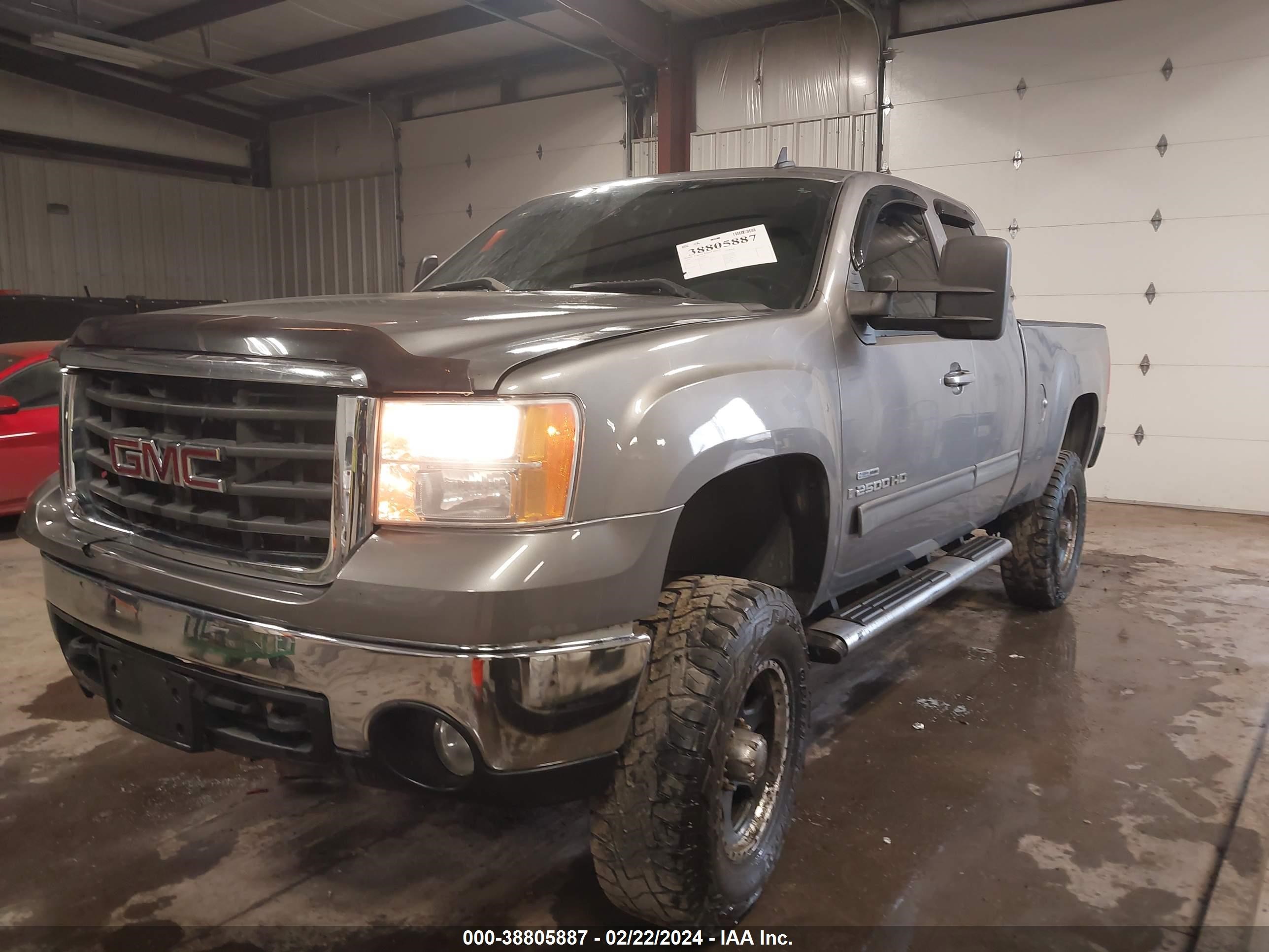 Photo 1 VIN: 1GTHK29647E519002 - GMC SIERRA 