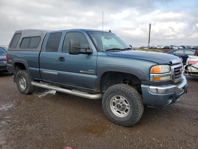 Photo 3 VIN: 1GTHK29D27E108759 - GMC SIERRA 