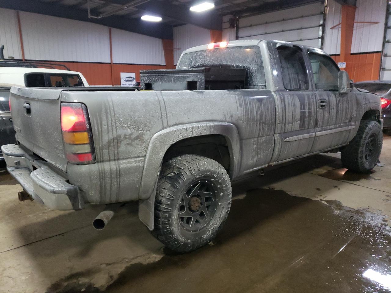 Photo 2 VIN: 1GTHK29D86E164347 - GMC SIERRA 