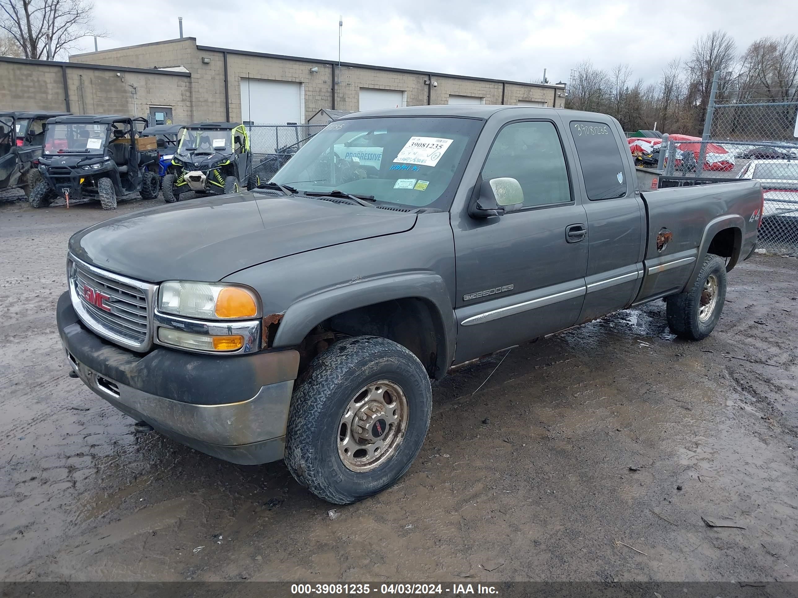 Photo 1 VIN: 1GTHK29G72E292440 - GMC SIERRA 