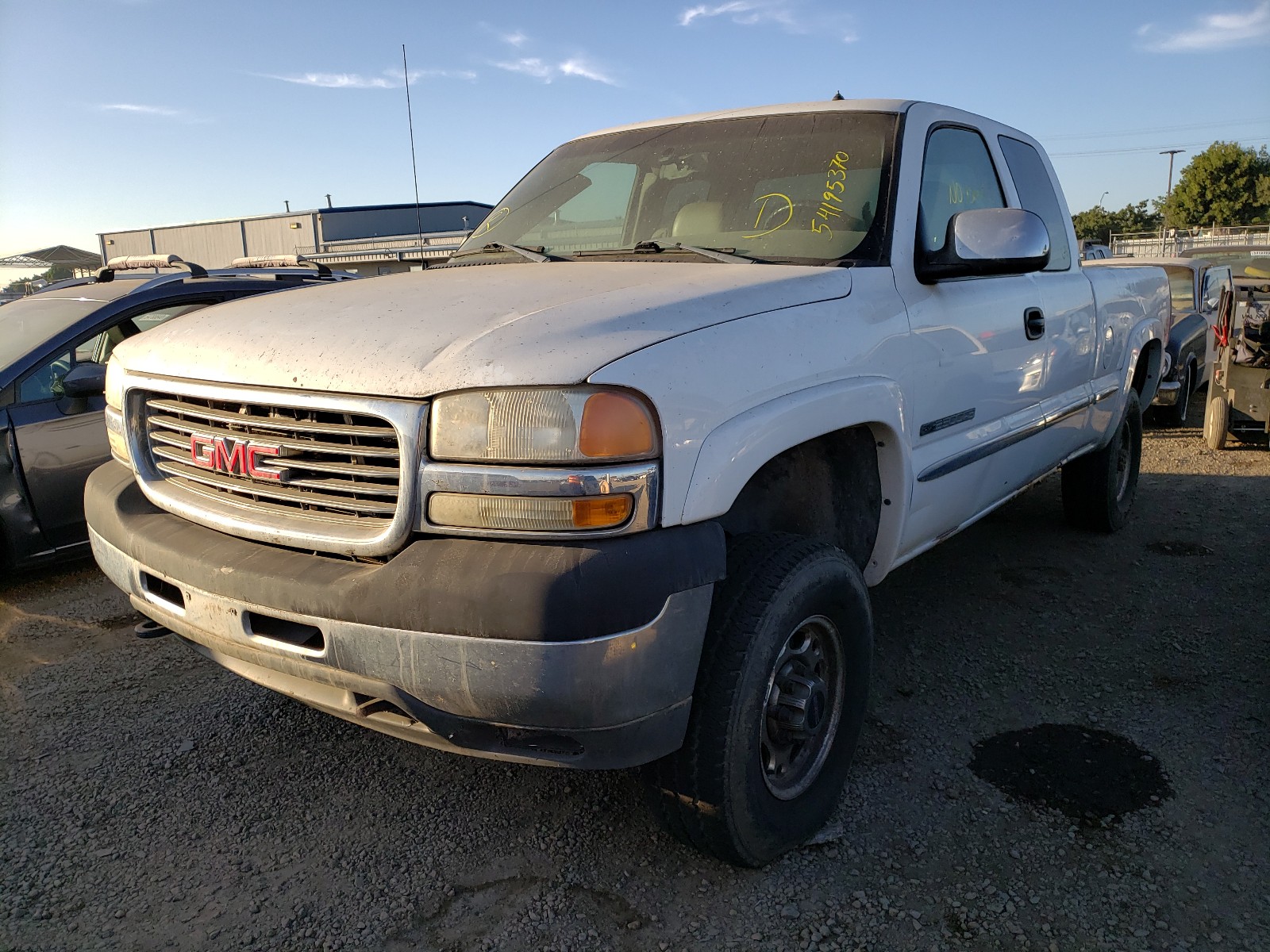 Photo 1 VIN: 1GTHK29G81E340901 - GMC SIERRA K25 