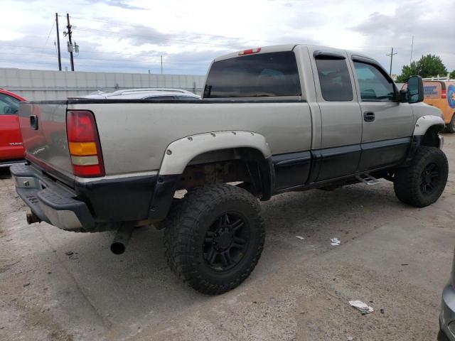 Photo 2 VIN: 1GTHK29GX1E203877 - GMC SIERRA 