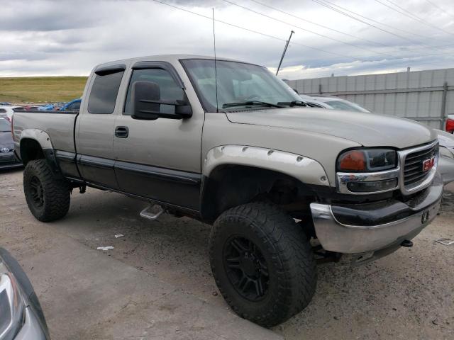 Photo 3 VIN: 1GTHK29GX1E203877 - GMC SIERRA 